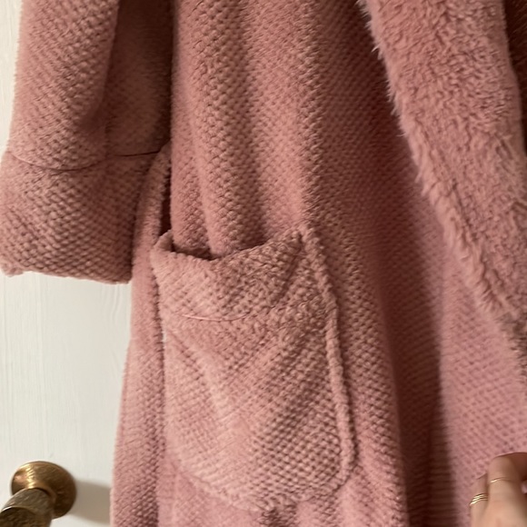 PJ Salvage pink robe size small - Picture 3 of 6